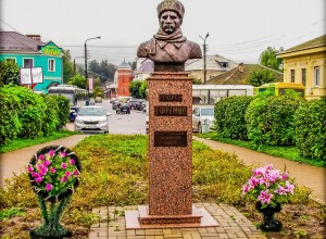 Бюст героя России М.Г. Ефремова