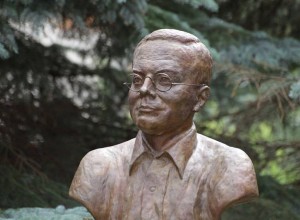 Бюст Н. А. Заболоцкому